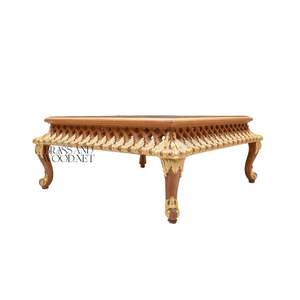 Table basse carrée avec incrustation florale complexe et base en bois sculpté pour une décoration intérieure élégante et intemporelle - Product Image 5