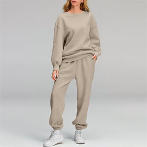 Ropa informal suelta para mujer, conjunto informal de dos piezas, jersey con capucha, pantalones de chándal de longitud completa, cremallera con paneles, logotipo personalizado de gran tamaño - Product Image 1