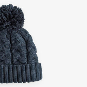 หมวกบีนนี่แบบยูนิเซ็กซ์ที่ให้ความอบอุ่นและมีสไตล์ ผลิตจากอะคริลิกเนื้อนุ่ม เหมาะสำหรับสวมใส่ในฤดูหนาว แฟชั่นลำลอง หรือใช้เป็นของพรีเมียมสำหรับการส่งเสริมการขาย - Product Image 2