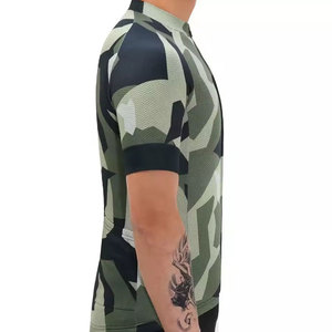 Maillot de cyclisme durable avec tissu respirant, idéal pour les séances sportives actives en plein air - Product Image 5
