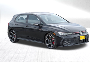 Volkswagen Golf 8 GTI 2025 en parfait état, extérieur et intérieur propres et soignés, approuvé, prêt à être expédié avec service de livraison rapide - Product Image 3