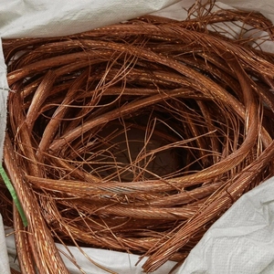 سلك نحاس خردة عالي النقاوة بنسبة 99.9% حاصل على شهادة RoHS، الأكثر مبيعاً بسعر منخفض وتسليم مباشر من المصنع - Product Image 2