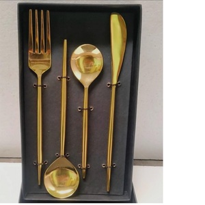 Couverts en laiton en boîte sur mesure avec cuillères et fourchettes disponibles Boîtes rigides sur mesure idéales pour la revente avec esprit - Product Image 1