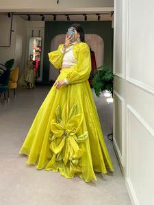 ชุดเลเฮนกาโชลีผ้าไหมเรยอนชานเดรีแบบใหม่ของเอเวอร์กรีน งานแฮนด์เมด สีสันสดใส ผสมผสานสีสันอย่างลงตัว เหมาะสำหรับใส่ลำลอง - Product Image 6