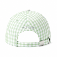 Topi Baseball Gingham Kotak-kotak Katun Merah Putih 6 Panel Dapat Disesuaikan Bordir Logo Kustom Unisex Pelindung Matahari Musim Panas