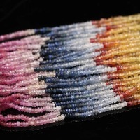 Perles Rondelles Multicolores en Saphir Facetté Faites à la Main, Bijoux Uniques en Pierre Naturelle Arc-en-ciel, Accessoire Unique et Exclusif