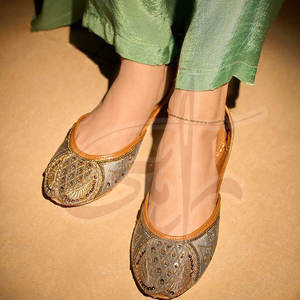 Al por Mayor, Calzado Khussa para Mujer, Tallas Grandes, Ligero, Antideslizante, Parte Superior de Cuero Sintético, Suela Antideslizante, Precio Bajo - Product Image 2