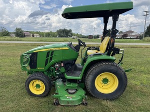 รถแทรกเตอร์จอห์นเดียร์ 3033R 33 แรงม้า ขับเคลื่อน 4 ล้อ คุณภาพพรีเมียม สภาพดี พร้อมใช้งาน ทั้งแบบใหม่และมือสอง เหมาะสำหรับงานเกษตรกรรม - Product Image 4