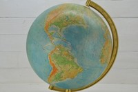 Globe terrestre décoratif vintage Art Déco en métal fait main, grand modèle pour l'apprentissage de la géographie, idéal pour la maison et le bureau