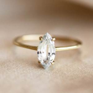 Pièce unique Minimaliste en argent sterling 925 Bande pour femme Coupe marquise Pierre de zircon Plaqué or Anniversaire Fête de mariage - Product Image 2