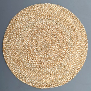 Alfombra de baño de ganchillo redonda hecha a mano | Alfombra de baño suave y absorbente de algodón 100% con borde decorativo - Product Image 1