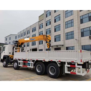 Used SINOTRUK HOWO 6x4 371HP <b>Truck</b> <b>Mounted</b> Crane 12Ton - Product Image 4