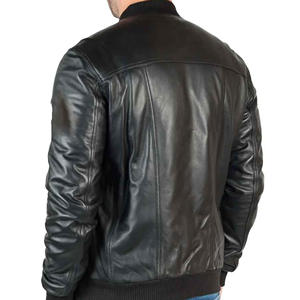 Chaqueta de Cuero Personalizada para Hombre con Cuello Alto, Bolsillos Delanteros, Cuero Vacuno Transpirable, Diseño Vintage con Capucha para Invierno - Product Image 6