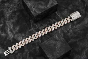 Pulsera Cubana de Oro Blanco Sólido de 10k-14k con Diamantes CVD Cultivados en Laboratorio VVS, Dos Hileras con Diamantes Baguette, Directo de India - Product Image 2