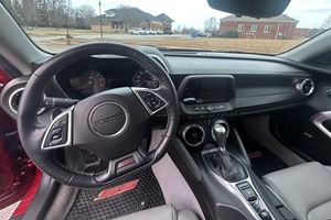 Chevrolet Camaro 2SS Coupé 2019 Usado en Buen Estado - Product Image 2