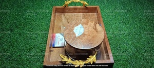 Juego de Tarros Acrílicos de Edición Especial con Tapas de Nácar Hechas a Mano y Bandeja de Madera para Servir, Regalo para Celebraciones del Eid y Ramadán - Product Image 4