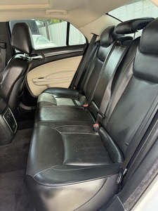 UTILISÉ LHD/RHD 2017 CHRYSLER 300 LIMITED RWD - Product Image 4