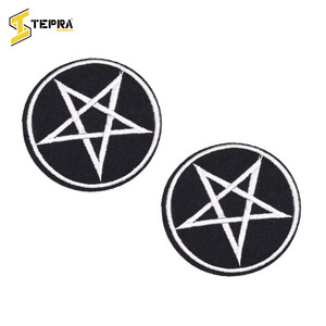 Meilleure qualité grande lettre broderie patchs TEPRA SPORTS nouveaux patchs coeur fleur école Clubs chapeau usine taux feutre - Product Image 4