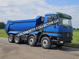 Camion benne d'occasion Mercedes-Benz Actros 3240 de 1998 à vendre, Euro 3 Diesel, conduite à gauche, benne basculante lourde, diesel robuste - Product Image 2