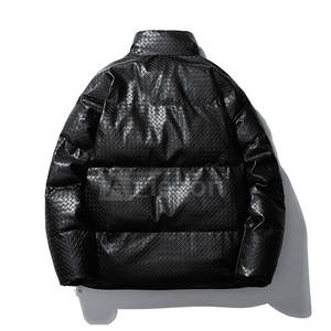 แจ็กเก็ตปลาปักเป้าโพลีเอสเตอร์ย้อมสีล้วนสำหรับผู้ชาย - Product Image 2