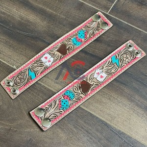Manufacturer Wholesale Hand Tooled Leather Cuff Bracelet High Quality Genuine Cowhide Leather Wristband Bracelets <b>Men</b> & Women - Product Image 1