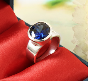 แหวนหมั้นเงินแท้ 925 ประดับบลูโทแพซทรงคลาสสิกสำหรับผู้หญิง เหมาะสำหรับงานปาร์ตี้ - Product Image 6