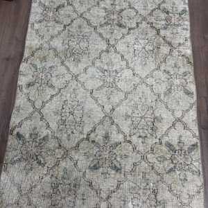 พรมวินเทจลายดอกไม้สีเทา ขนาด 2.8x6 ฟุต ทำจากขนแกะตุรกี - Product Image 3
