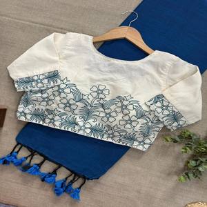 Sari de Algodón Khadi VASTRA COTTAGE con Blusa Acolchada de Algodón Aura con Bordado Intenso, Forro de Algodón Puro, Talla Ajustable, Ropa Étnica - Product Image 5