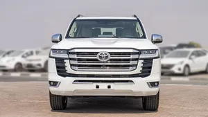 Mejor Oferta LandCruiser 2025 VXR |   Motor Diésel de 3.3L |   Opción Completa |   Funciones de Seguridad por Radar |   SUV de Lujo con Tracción en las Cuatro Ruedas - Product Image 2