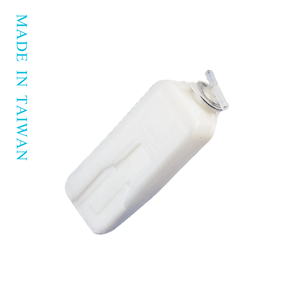 Autoparts ผู้ผลิตถังหม้อน้ำใหม่สำหรับ Toyota Corolla 93 '~ 97' รุ่น16470-02031 & 16470-15081 - Product Image 1