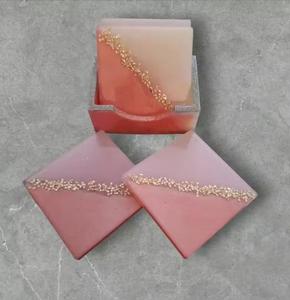 Posavasos de resina y Madera hechos a mano con diseño de moda simple Diseño de madera de resina único Estilo clásico para té y café - Product Image 4