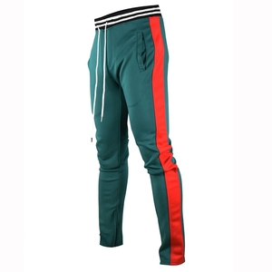 Pantalon en denim vintage personnalisé en coton de haute qualité pour hommes jeans déchirés évasés empilés pour hommes - Product Image 1