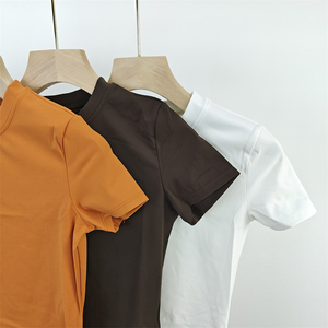 Camiseta de manga corta de moda para mujer, nueva almohadilla asimétrica para el hombro, sin tirantes decoración, diseño plisado, dulce verano - Product Image 4