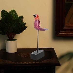 Figurine en bois d'oiseau multicolore - Product Image 1