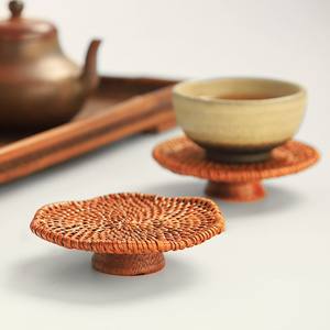 Plateau à plusieurs niveaux ondulé en rotin brun naturel fabriqué à la main décor ensemble bonbons sucrés dessert popsicle présentoir plateaux - Product Image 1