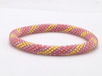 Dernières tendances : Bracelets élégants faits main au Népal, design exclusif, bracelets décontractés perlés, bijoux de mode pour anniversaire