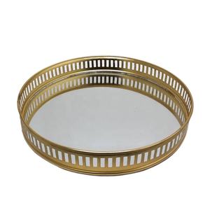 Bandeja decorativa Bandeja de espejo redondo de vidrio y hierro Bandeja de decoración de tamaño mediano de color dorado de latón Acentos decorativos - Product Image 3