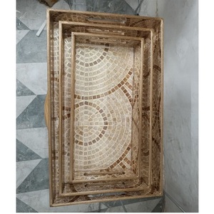 Bandeja de Servicio de Madera Hecha a Mano con Acabado Brillante, Decoración de Esmalte con Impresión Digital, Bandeja de Servicio Artesanal - Product Image 1