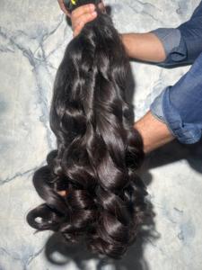 Paquetes de cabello humano Remy ondulado hinchable sin procesar 100% Extensiones de proveedor de trama doble de templo indio crudo: modelo no permanente - Product Image 3