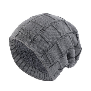 Factory Direct Sale Low MOQ Beanie Hats Cheap Price Private Label Jacquard Beanie Hats For Online Sale - Product Image 5