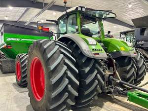 Tractor FENDT 1050 VARIO - Product Image 3