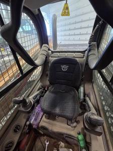 รถตักล้อยางตีนตะขาบ รุ่น TR340B ปี 2024: ประสิทธิภาพสูง ขนาดกะทัดรัด เหมาะสำหรับงานหนัก - Product Image 5