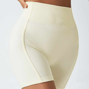 Pantalones cortos de yoga acanalados transpirables sin costuras de cintura alta para mujer, venta al por mayor, pantalones cortos deportivos para correr de Color sólido para mujer - Product Image 3