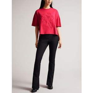 Camiseta roja para mujer con logotipo personalizado, Camiseta con estampado de pantalla para mujer, camiseta personalizada para mujer con logotipo - Product Image 4