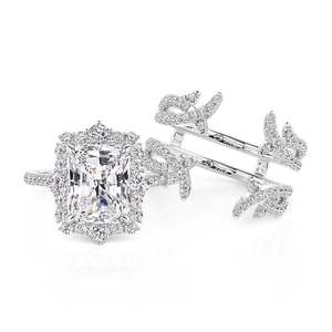 Ensemble de bagues de fiançailles Jeulia Moissanite avec halo et design à épines incrustées - Product Image 4