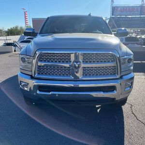 Prêt à expédier 2016 R A M 3500 Lara-mie Crew Cab LB 4WD Transmission manuelle diesel d'occasion - Product Image 1