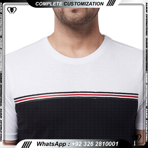 Ensembles de survêtement à manches courtes d'été deux pièces pour hommes personnalisés OEM ensemble t-shirt et short pour hommes - Product Image 5