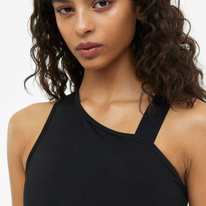 Logotipo personalizado verano entrenamiento gimnasio Yoga deportes sujetador costilla Spandex Nylon U cuello transpirable acanalado - Product Image 3