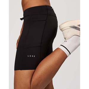 Pantalones Cortos de Ciclismo Race Day 8 con Tirantes - Product Image 1