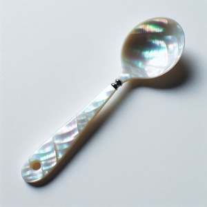 Lujosa cuchara de perlas superior, una rica mezcla de historia y artesanía - Product Image 3